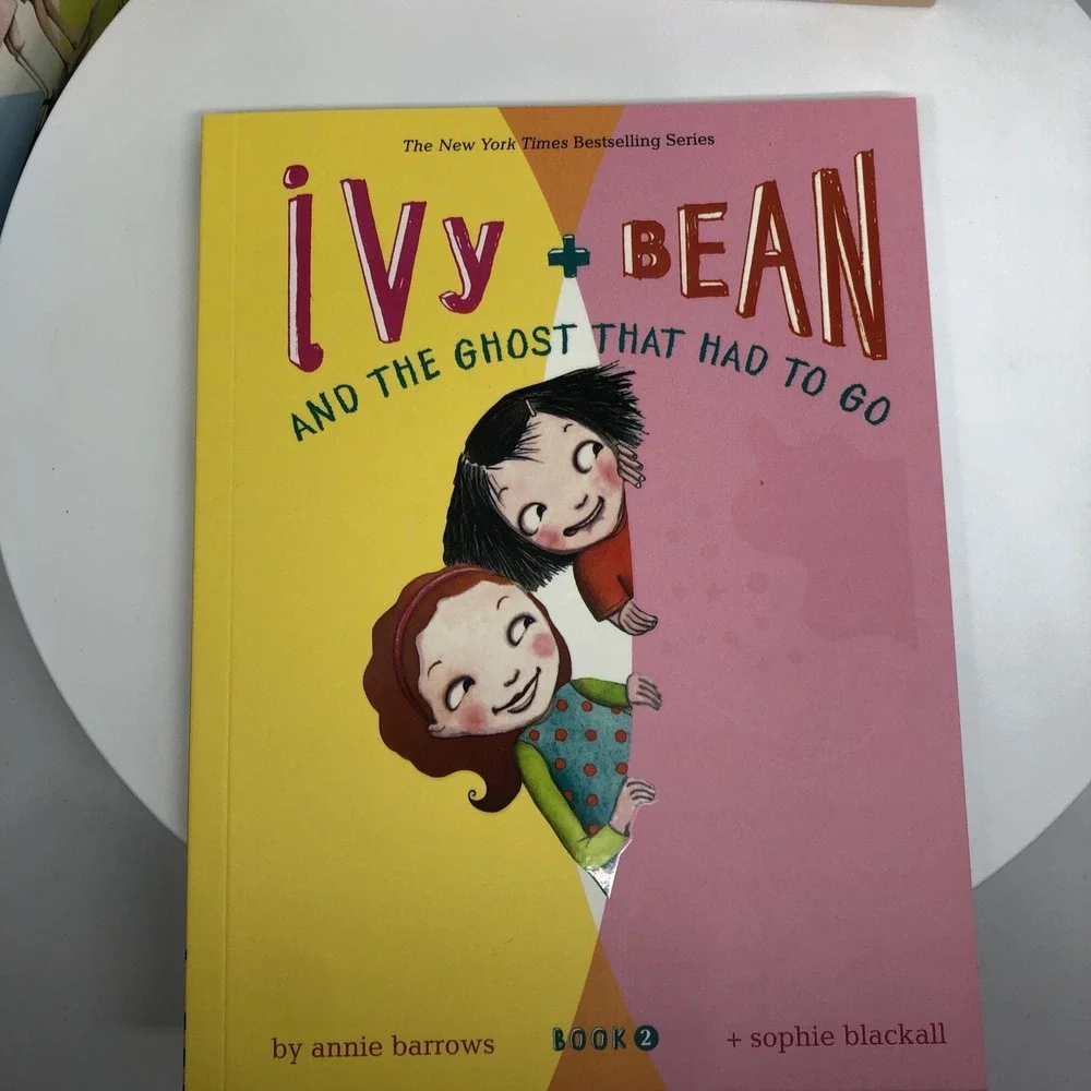 Ivy & Bean 1-3 Book Set + Secret Box & Journal Annie Barrows Like‎ New Books
